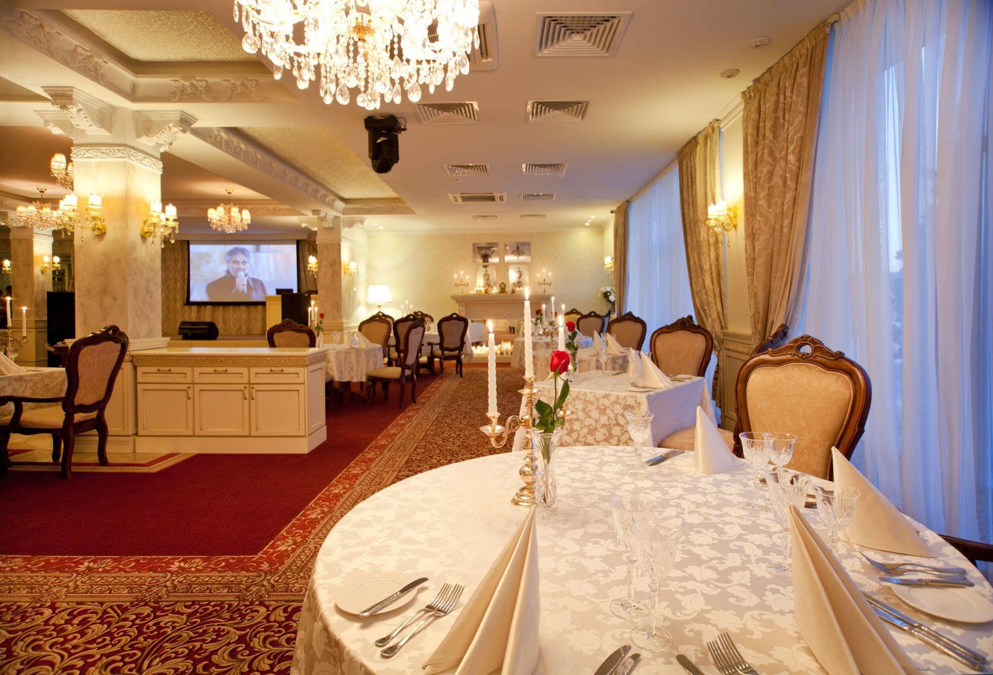 Congress Hotel Malakhit Tjeljabinsk Eksteriør billede
